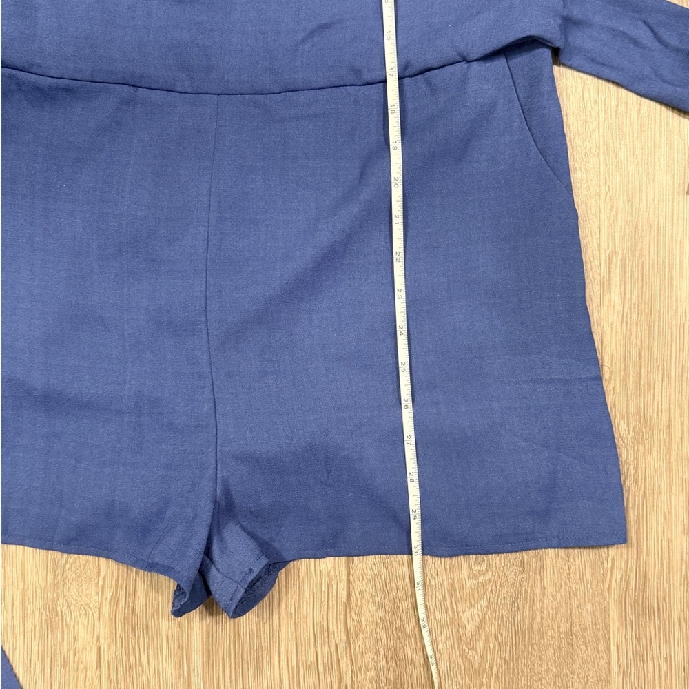 Akira Chicago Black Label Women’s Blue Romper with Flared Bell Sleeves Size M - Picture 7 of 10